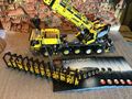 Lego Technic mobiler Schwerlastkran 42009, mit Bauanleitung und Schwerlast   032