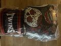 Twins Special Boxhandschuhe FBGVL 3 Skull 12uz - Neu und verpackt.