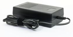 LG Netzteil 12V 2A 24W Stecker 5,5 mm AC Adapter Power Supply Parts DA-24B12 