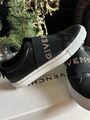 Givenchy Sneaker  Goldene Logo Schriftzug Gr. 38.Ladenpreis 525€