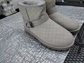 UGG Boots Gr. 42 Neu