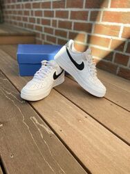 nike air force 1      ( Farbe:weiß/schwarz) Größe:EUR 43