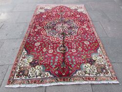 Vintage handgefertigter traditioneller orientalischer Wollteppich rot 242x152 cm