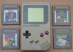 Nintendo Game Boy Classic mit 4 Spielen