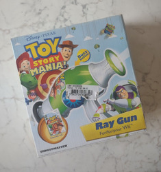 Toy story mania ray gun usato ottime condizioni Nintendo Wii Disney Pixar