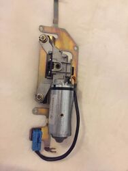 BMW E46 Cabrio Verdeckmotor Antrieb Verriegelung 67618370816