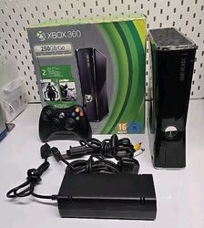 Microsoft Xbox 360 Slim 250gb Konsole + Controller + Kabel Originalverpackt Komplett