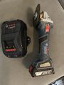 Bosch Professional GWS 18V-7 18V Akku-Winkelschleifer + Akku + Ladegerät