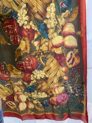 Karl Lagerfeld Seidentuch Barock ca. 85 x 85 cm  NEU 100 % Seide/ Silk von ERRE