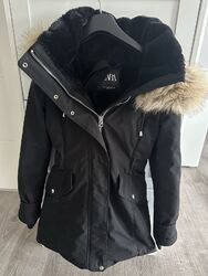 ZARA Winterjacke / Mantel Schwarz