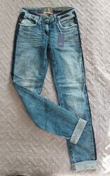 NEU mit Etikett: Cecil Scarlett Stretch-Jeans Gr. 26/32 blue