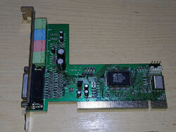 RETRO ULTRON FT8738-4E HIGH PROFILE PCI SOUNDKARTE