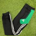 Nike Hose Trainingshose Schwarz Jogginghose Sweatpants Sporthose Größe M