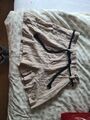 Beige Gestreifte Shorts