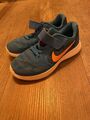 Sneaker Nike Junge Gr. 28