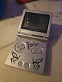 Nintendo Game Boy Advance SP Tribal Limited Edition Silber Handheld-Spielkonsole