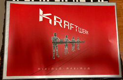 KRAFTWERK  Minimum - Maximum  CD/DVD  Box, umfangr. Kunstbuch