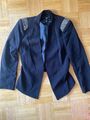 H&M kurzer Blazer schwarz asymmetrisch Gr. 40 L