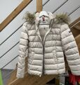 TOMMY JEANS Daunenjacke creme, mit Fell-Imitat Kapuze abnehmbar wie neu