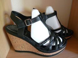 tolle Plateau Wedges Keilabsatz Kork Sandalen, Gr. 40, schwarz, neuw.