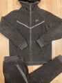 Nike Teddy Sportanzug / Anzug / Hoodie/ Jacke / Hose/ Jogger/ Jogginganzug Gr M 