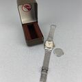 Ruhla-Armbanduhr "Ehrengeschenk Zentralkomitee der SED" mit Etui Kampfgruppe DDR