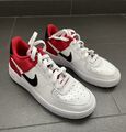 Nike Air Force 1'07 LV8 1 NBA University rot/weiß-schwarz Gr. 38