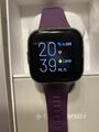 Fitbit Versa 2 Gesundheits Fitness Smartwatch mit Herzfrequenzmessung FB507BKBK