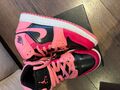 Air Jordan 1 Mid Coral/Pink