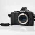 Olympus OM-D E-M5 Black Shot 981 16,0 MP Digitalkamera aus Japan, nahezu...