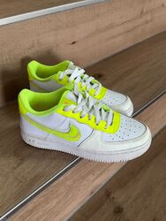 Mädchen Schuhe Sneaker Nike Air Force, Größe 36