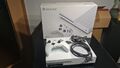 Microsoft Xbox One S 1TB + 4 Spiele