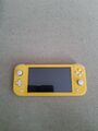 Nintendo Switch Lite 32GB Spielkonsole - Gelb (10002291) ohne Verpackung