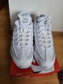 Nike Air Max 95 Essential weiß Graunebel, Gr. 44, NEU