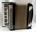 Hohner Lucia IVP Akkordeon, 96 Bässe, mit Koffer, gebraucht.