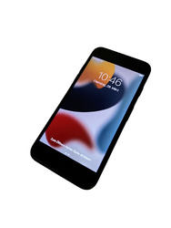 Apple iPhone 7 32GB schwarz ohne Simlock iOS Retina Display mit ausgewiesener MwSt. mit Gravur auf der Rückseite 