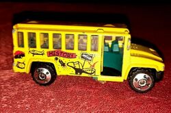 MATCHBOX 2000 MATTEL Inc. Schulbus gelb HISTORY School Bus (7,5 x 3,0 cm)Seltenes Sammlerauto