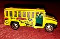 MATCHBOX 2000 MATTEL Inc. Schulbus gelb HISTORY School Bus (7,5 x 3,0 cm)