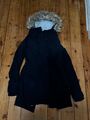 Dunkelblaue Winterjacke Mantel Hollister Gr. XS - Parka mit Kunstfell