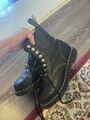 Dr. Martens 40