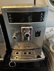 Saeco Xelsis Kaffeemaschine Kaffeevollautomat Crom HD8943 wie Neu