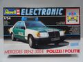 Revell Electronic "Mercedes-Benz 300E Polizei/Politie" 1:24 Bausatz # 8014 -TOP!