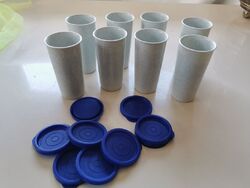 8 Tupperware Joghurtbecher Trinkbecher kleine Becher -- 11cm hoch und 5,6cm Ø