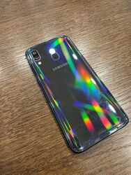 Samsung Galaxy A40 - 64GB - Schwarz (Ohne Simlock) (Dual SIM)alles im Originalkoffer, nicht generalüberholt