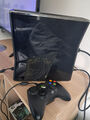 Xbox 360 Slim RGH3.0 250GB + Microsoft Controller