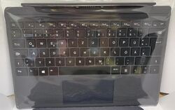 Microsoft Surface Tastatur Typecover Pro 3,4,5,6,7 schwarz, QWERTZ Grade B