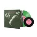 The Queen Is Not Dead (Light Green Vinyl) - Spiritual Front. (LP)