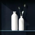 Dekoleidenschaft - 2x Vase Style aus Porzellan, glänzend weiß, 15 + 20 cm hoch, Blumenvase, Vasenset