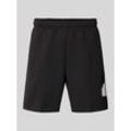 Regular Fit Sweatshorts mit Label-Detail