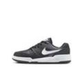 Nike Full Force Low Schuh (ältere Kinder) - Schwarz